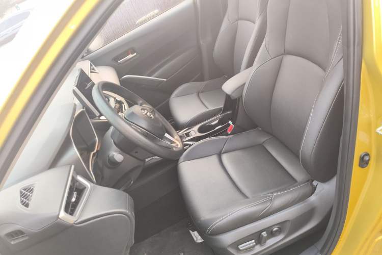 Used Toyota FRONTLANDER 2022 2.0L CVT Luxury PLUS Edition