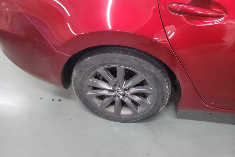 Used Mazda Atenza 2020 2.0L Blue Sky Luxury Edition