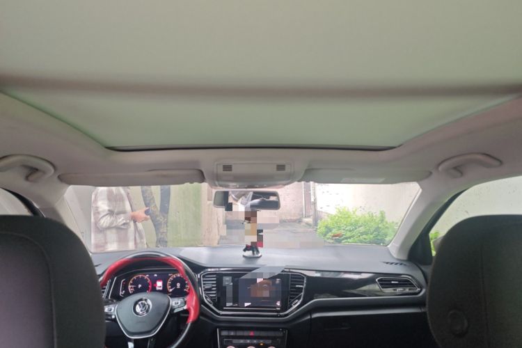 Used Volkswagen T-ROC 2020 280TSI DSG Two-Wheel-Drive Luxury Version