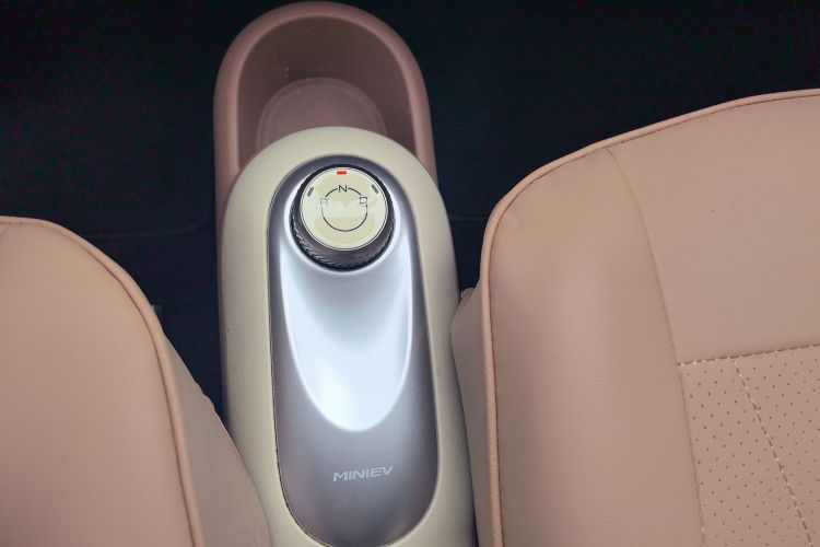 Used Wuling Hongguang MINIEV 2025 Four-Door Version Advanced Edition
