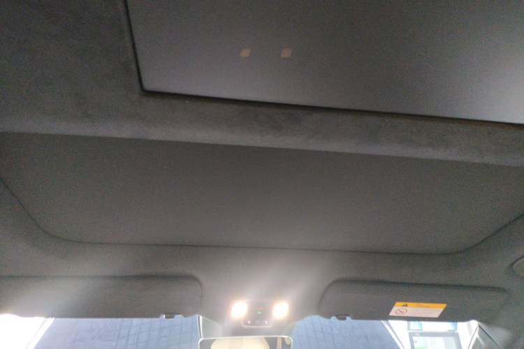 Used ONVO Luxeed L90 2025 Model—Max Six-Seater Version