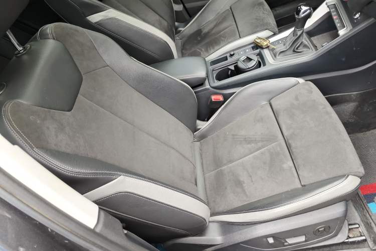 Used Audi Q3 2021 35 TFSI Fashion Dynamic Model