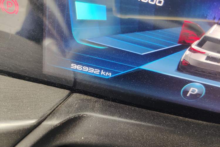 Used Bestune T77 2020 PRO 280 TID Automatic Luxury Model Odometer Close Up