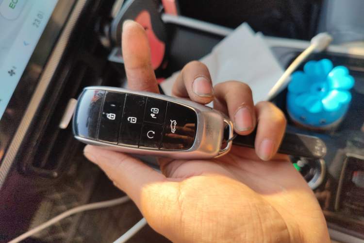 Used AION Y 2021 70 Intelligent Edition Vehicle Key