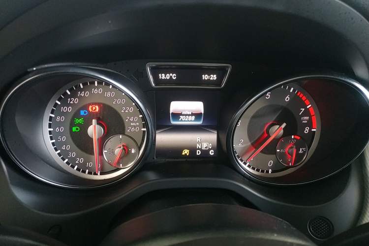 Used Mercedes-Benz GLA 2016 GLA 200 Fashion Model