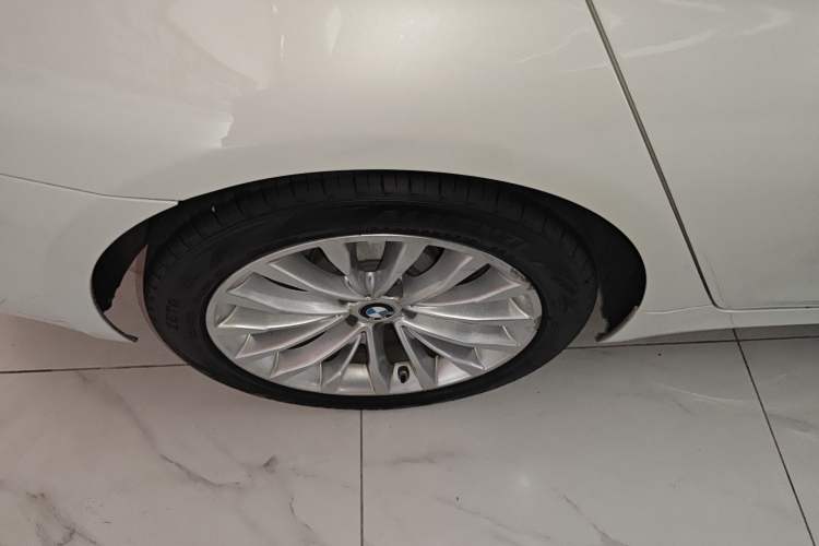 Used BMW 5 Series 2020 525Li Luxury Package Right Rear Wheel Hub