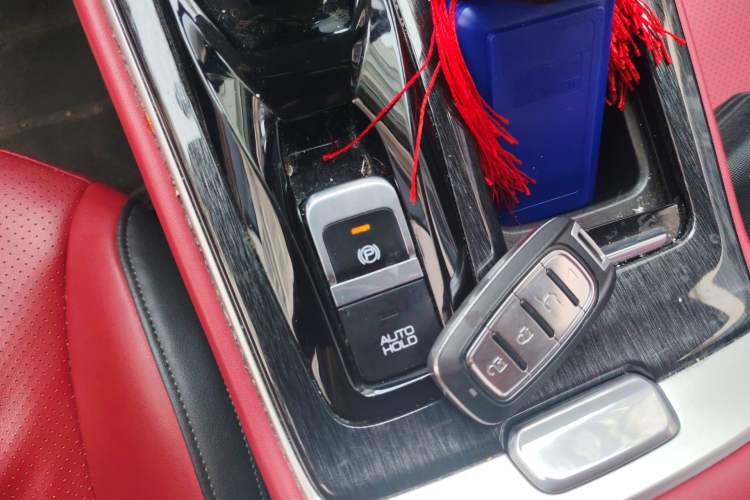 Used Dongfeng Aeolus Yixuan MAX 2021 1.5T Ultra-Stylish Trendsetter Edition
