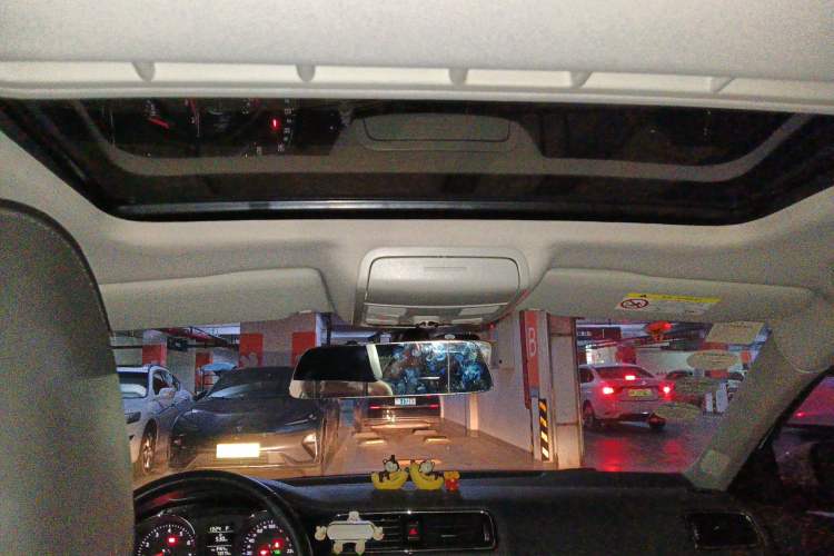 Used Volkswagen Sagitar 2018 1.6L Automatic Comfort Model
