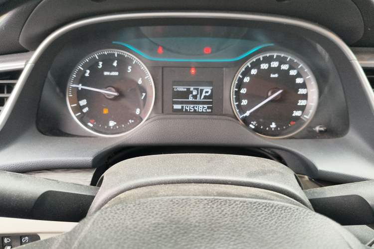 Used Buick GT 2018 15T Dual-Clutch Advanced Model China V Standard Odometer Close Up