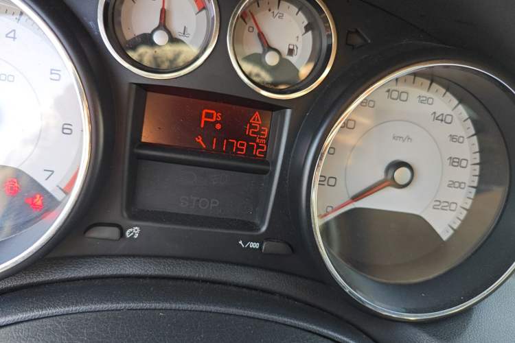 Used Peugeot 308 2013 1.6L Automatic Fashion Model