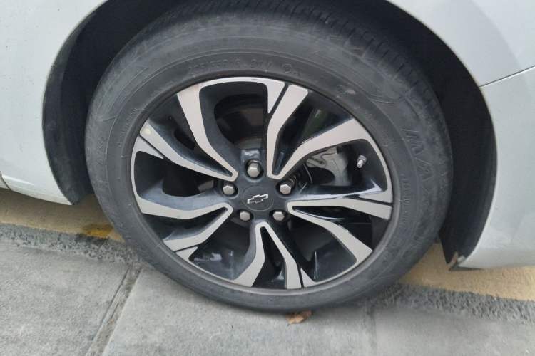 Used Chevrolet Monza 2022 Light Hybrid RS 330T Automatic Comfort Edition