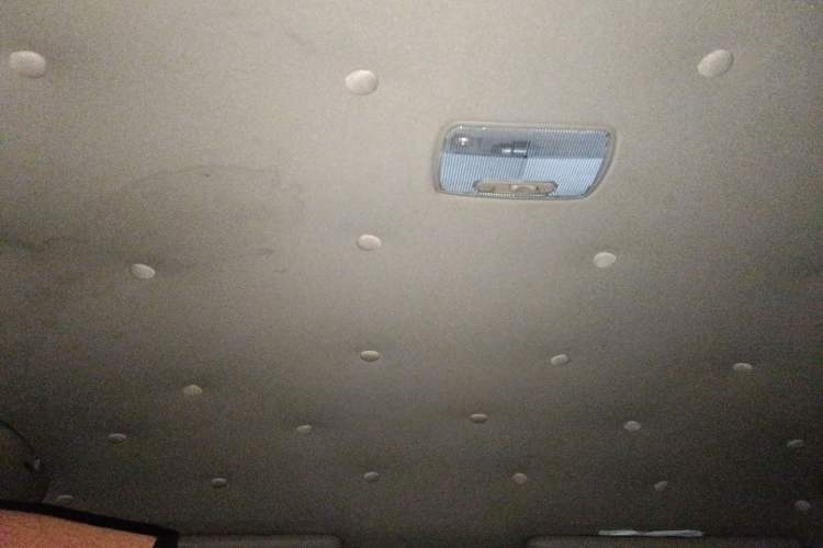 Used Haval H6 2011 2.0L Manual Two-Wheel Drive Elite Version Headliner