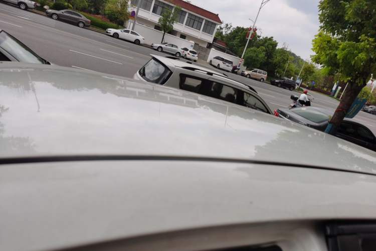 Used Buick Excelle 2015 1.5L Automatic Classic Model Roof