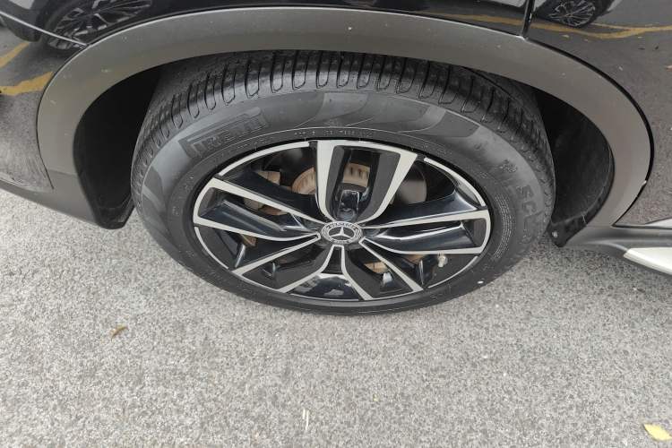 Used Mercedes-Benz GLC 2020 Facelift GLC 300 L 4MATIC Dynamic Edition Right Rear Wheel Hub