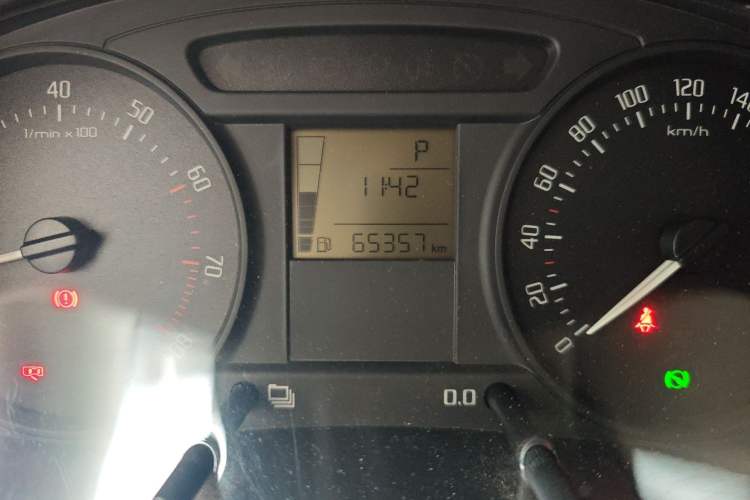 Used Skoda Fabia 2012 1.4L Automatic Crystal Edition Odometer Close Up