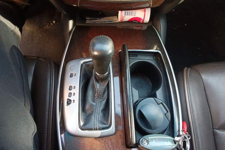 Used Infiniti QX60 2014 2.5 S/C Hybrid Two-Wheel Drive Excellence Edition