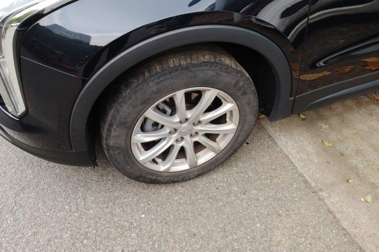 Used Cadillac XT4 2021 28T Two-Wheel Drive Tech Edition