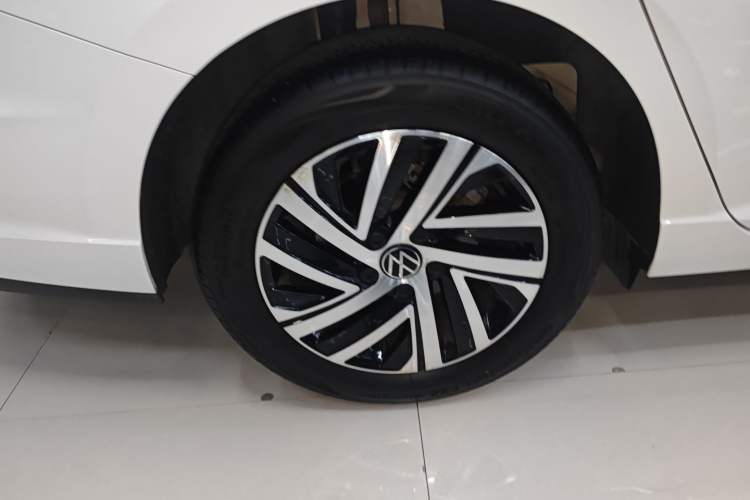 Used Volkswagen Lavida 2023 1.5L Automatic 5 Million Edition
