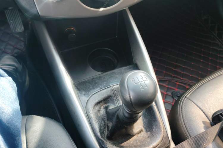 Used Kia Forte 2014 1.6L MT GL
