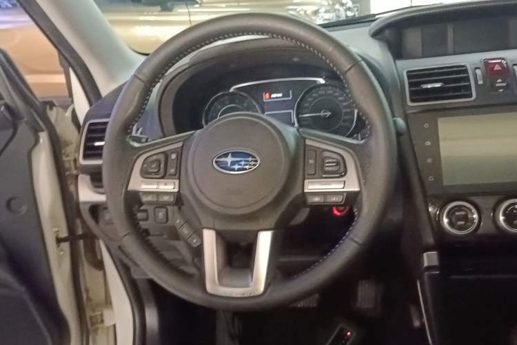 Used Subaru Forester 2018 2.0i Luxury Navigation Edition