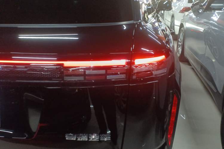 Used Chery Explore 06 2023 Yoye Edition 1.6T Two-Wheel Drive Explorer