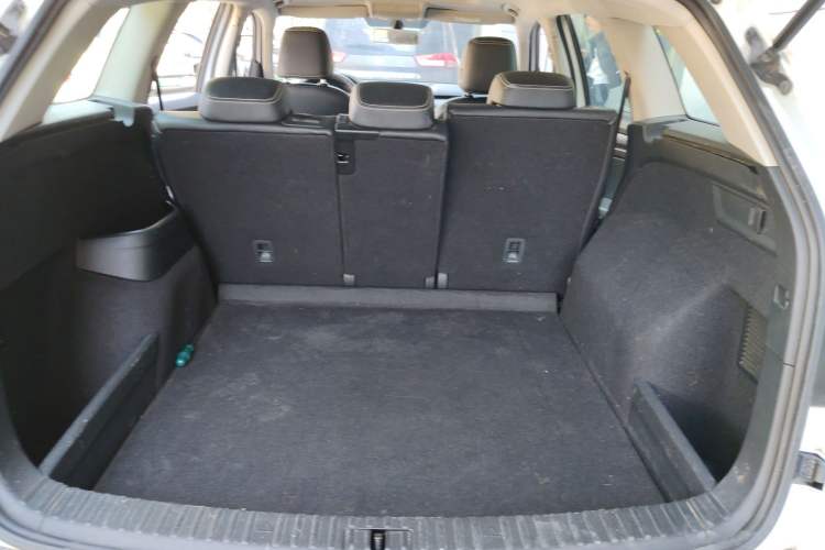 Used Skoda Kodiaq 2018 Facelifted TSI330 5-Seater Two-Wheel-Drive Comfort Edition