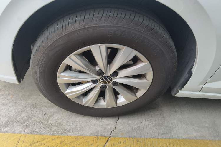 Used Volkswagen Lavida 2025 New Sharp 1.5L Outstanding New Edition Exterior 1