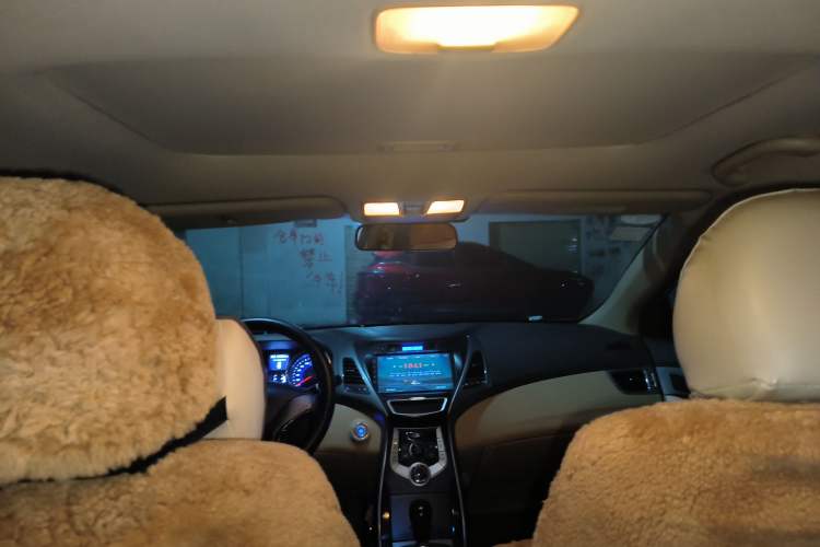 Used Hyundai Elantra (5th Generation / Langdong) 2012 1.6L Manual Leading Model Headliner