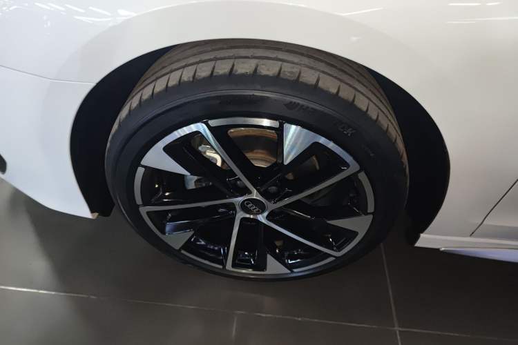 Used Audi A3 2025 A3L Limousine 35TFSI Prestige Edition Left Front Wheel Hub