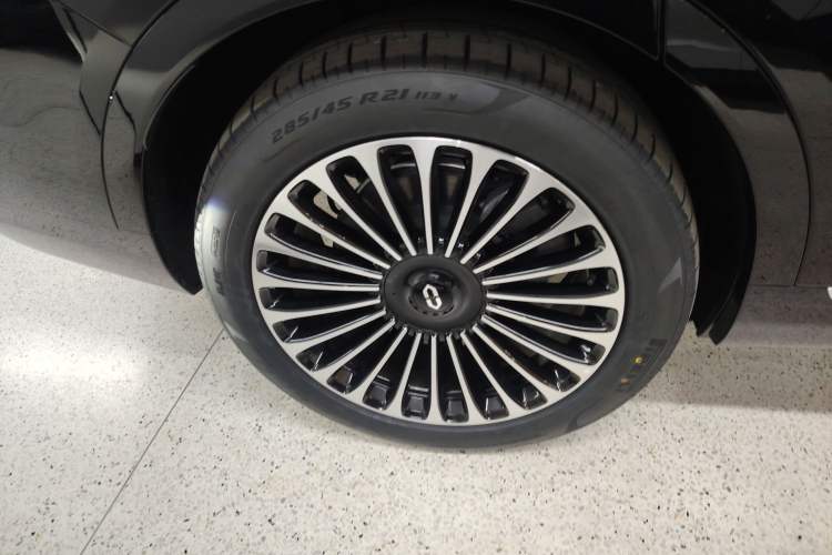 Used Hima AITO M9 2025 Extended-Range Ultra Version 52 kWh 6-Seater