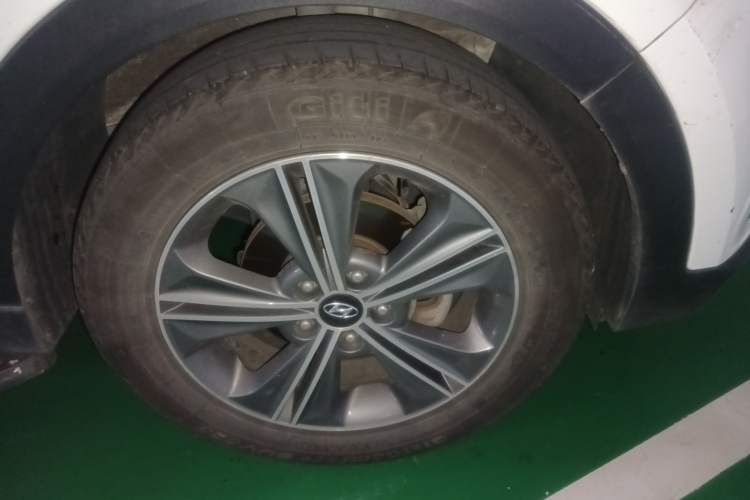 Used Hyundai ix25 2015 1.6L Automatic Two-Wheel Drive Smart GLS Trim
