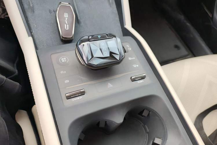 Used BYD Qin L 2024 DM-i 120KM Excellence Model