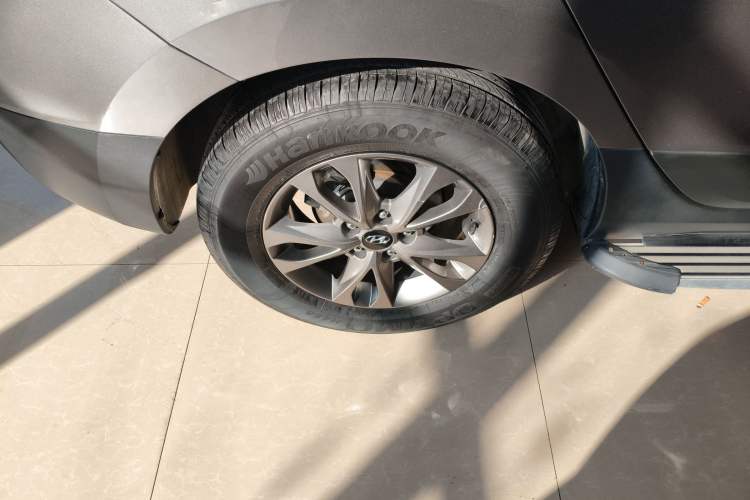 Used Hyundai ix35 2015 2.0L Automatic 2WD Comfort Edition China V Standard