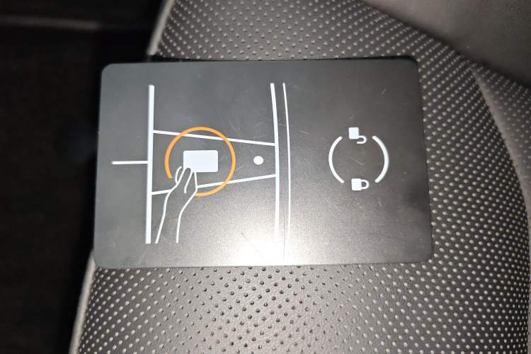 Used Tesla Model 3 2023 Rear-Wheel-Drive Version