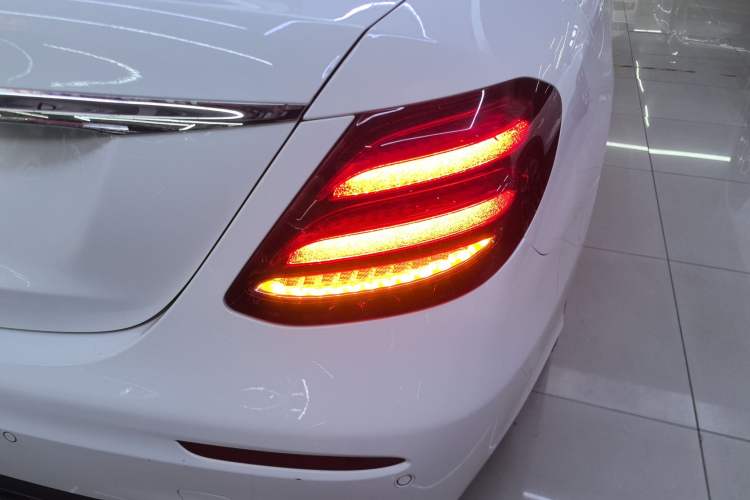 Used Mercedes-Benz E-Class 2020 Facelift E 260 L Sport Edition
