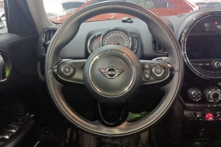 Used MINI Countryman 2018 1.5T COOPER ALL4 Classic Edition
