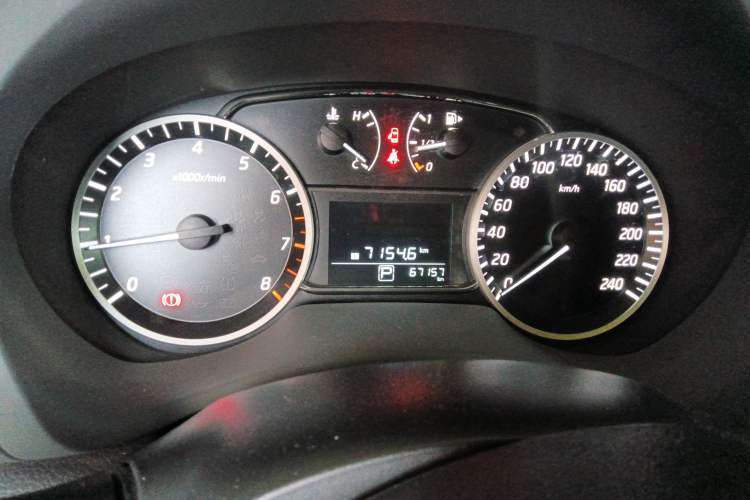 Used Nissan Sylphy 2019 1.6XV CVT Smart Connect Luxury Edition China VI Standard
