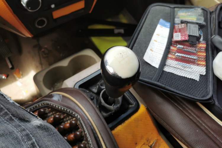 Used Dongfeng Xiaokang C35 2019 1.5L Base Version II Sedan China VI Emission Standard DK15 Gear Lever