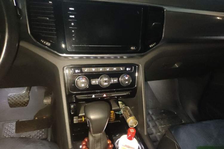 Used Volkswagen Teramont 2020 380TSI Four-Wheel Drive Luxury Version China VI Standard Audio And AC Panel