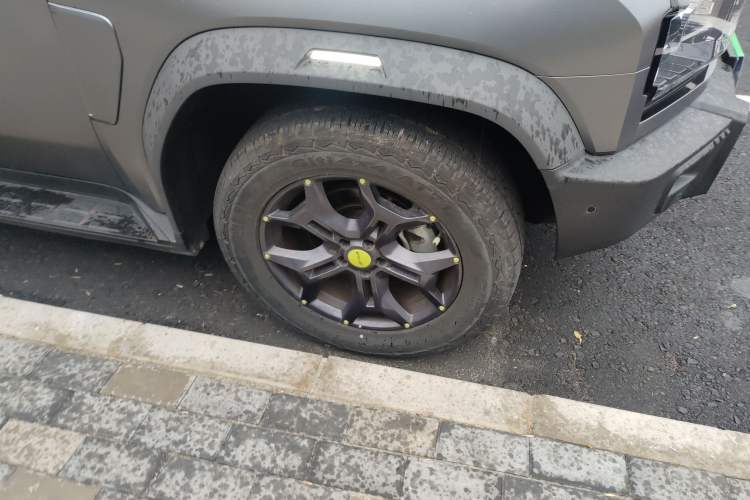 Used JETOUR Traveler 2023 2.0T All-Wheel Drive CrossPRO+ Exterior 7