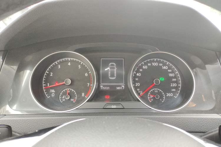 Used Volkswagen Golf 2017 230TSI Automatic Luxury Million-Vehicle Commemorative Edition