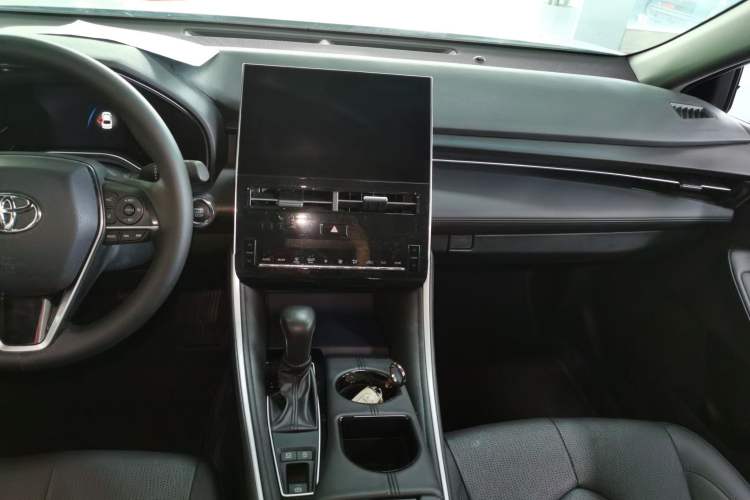 Used Toyota Avalon 2023 2.0L Luxury Edition