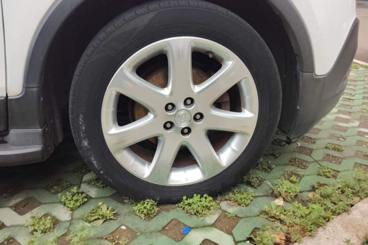 Used Buick Encore 2015 1.4T Automatic Two-Wheel Drive Urban Elite Version