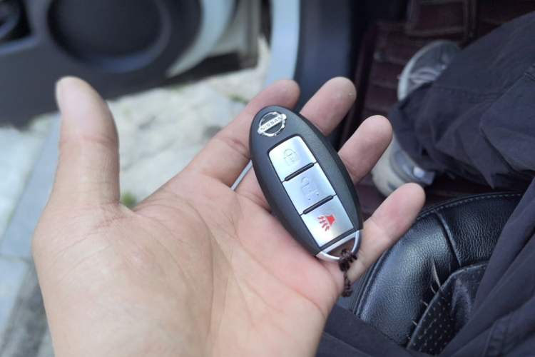 Used Nissan Qashqai 2012 2.0 XV LE CVT 2WD
