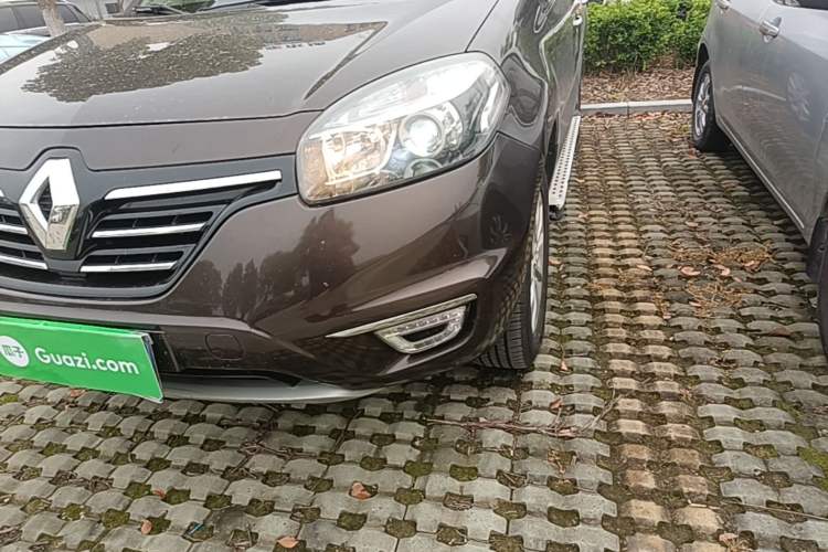 Used Renault Koleos 2015 2.0L Two-Wheel Drive Fashion Edition Left Front Headlight