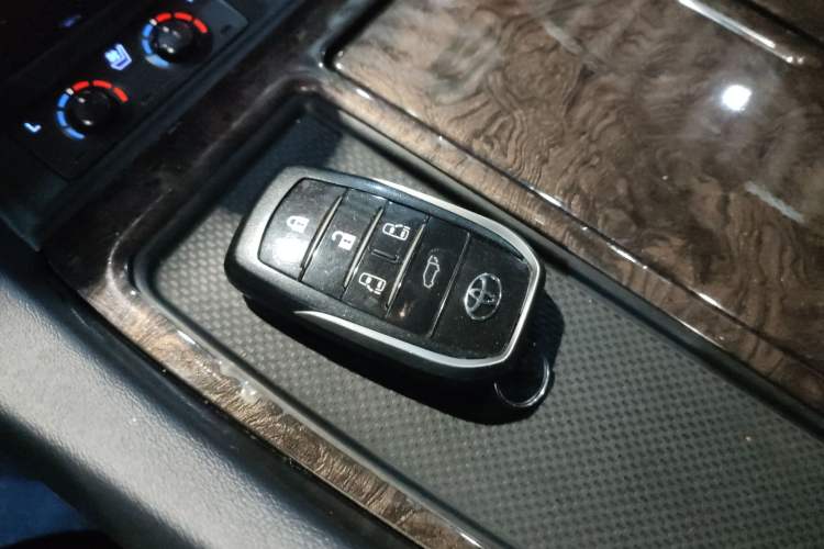 Used Toyota Alphard 2019 Dual-Engine 2.5L Prestige Edition
