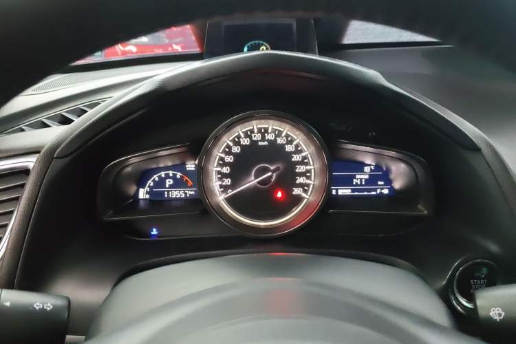 Used Mazda CX-4 2018 2.0L Automatic Two-Wheel Drive Blue Sky Premium Upgrade Version China V Standard Instrument Cluster