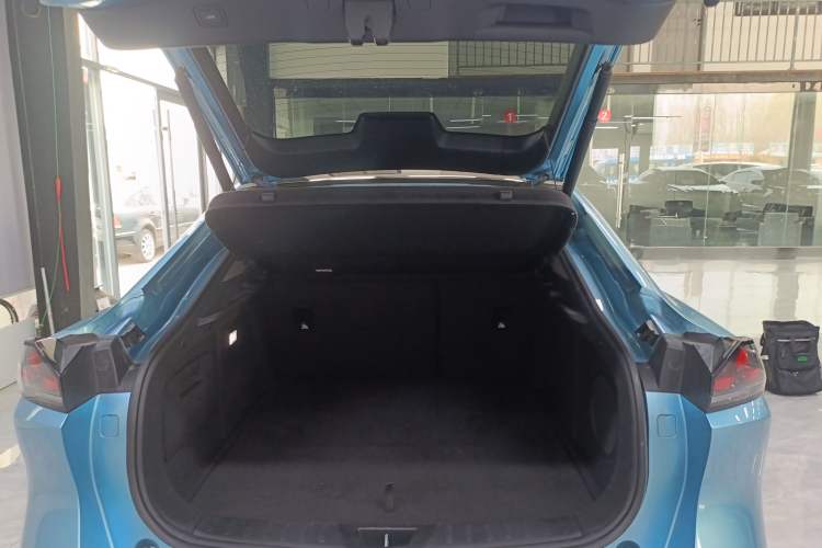 Used Deepal L07 2025 530 Ultra Qiankun Intelligent Driving ADS SE Pure Electric Version
