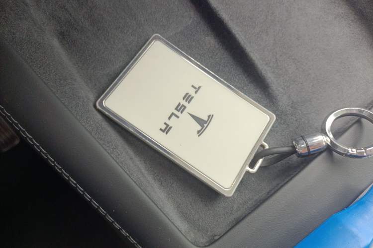 Used Tesla Model 3 2023 Rear-Wheel-Drive Version Vehicle Key