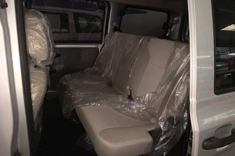 Used Wuling Hongguang V 2022 1.5L Jingqu Edition Electric-Assist LAR Left Rear Seat